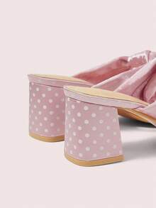 CUCCOO DOLLMOD Chaussures femme à bout rond en satin rose tendre, avec décoration de nœud à pois mignonne. Style rétro, talon épais, sandales à talons hauts pour le thé de l'après-midi - À peine rose - Voir 9