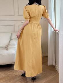 Feyla 女士纯色V领短花瓣袖纽扣半开襟优雅长裙 - 黃色 - 查看 6