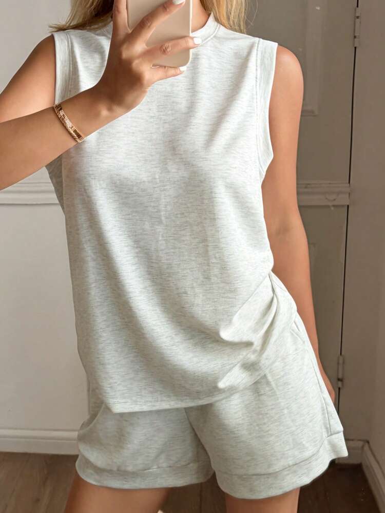 Women's Solid Color Round Neck Camisole And Drawstring Waist Shorts Casual Pajama Set