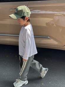 SHEIN Little Byeori 1 chiếc quần jogger dáng rộng thoải mái, đa năng, mềm mại, thoải mái cho bé trai, đường may bên hông tương phản, ống thẳng, thích hợp cho ngày đầu tiên đi học, tựu trường, mặc hàng ngày, đi học, du lịch, thể thao, mùa xuân/hè/thu/đông. - Xám - Xem 4