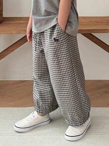 Dazy Kids 男童格子印花刺绣抽绳腰斜插口袋裤 - 黑與白 - 查看 4