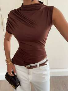 Siren Gaze 棕色女式纯色立领单肩短袖褶皱修身时尚T恤衫，女士上衣，女士短袖上衣 - 棕色 - 查看 4