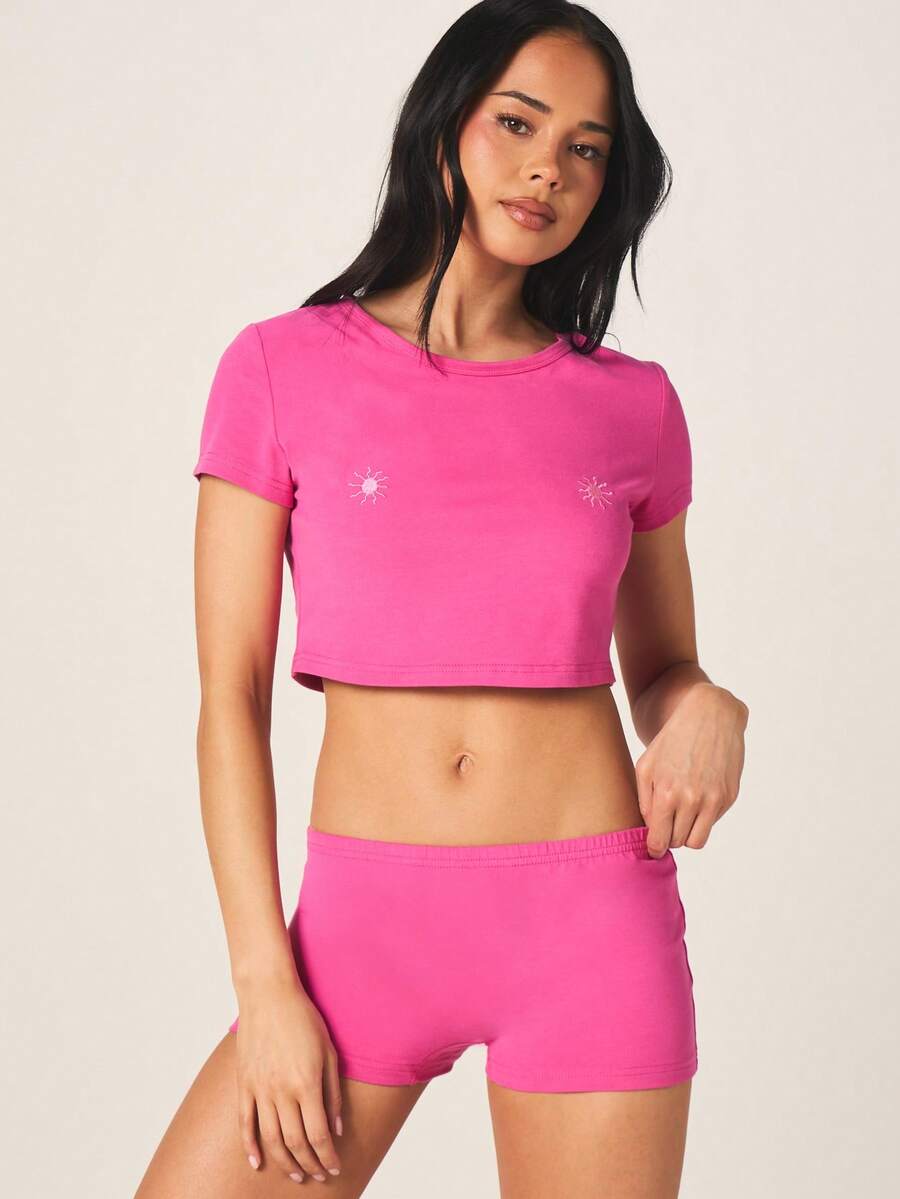 MISSGUIDED 女士露脐短袖T恤热裤睡衣套装，可爱太阳刺绣短袖家居服夏季睡衣配套睡衣套装 - 玫紅色 - 查看 1