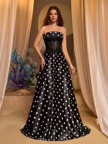 Glamrae Elegant & Luxurious Black & White Digital Print Contrast Lace Strapless Waist Cutout Maxi Formal Evening Gown - Black - View 1
