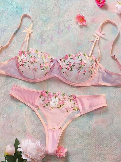 2 piezas Conjunto de lencería sexy de sujetador y pantie con bordado de flores románticas y lindas en malla, color rosa