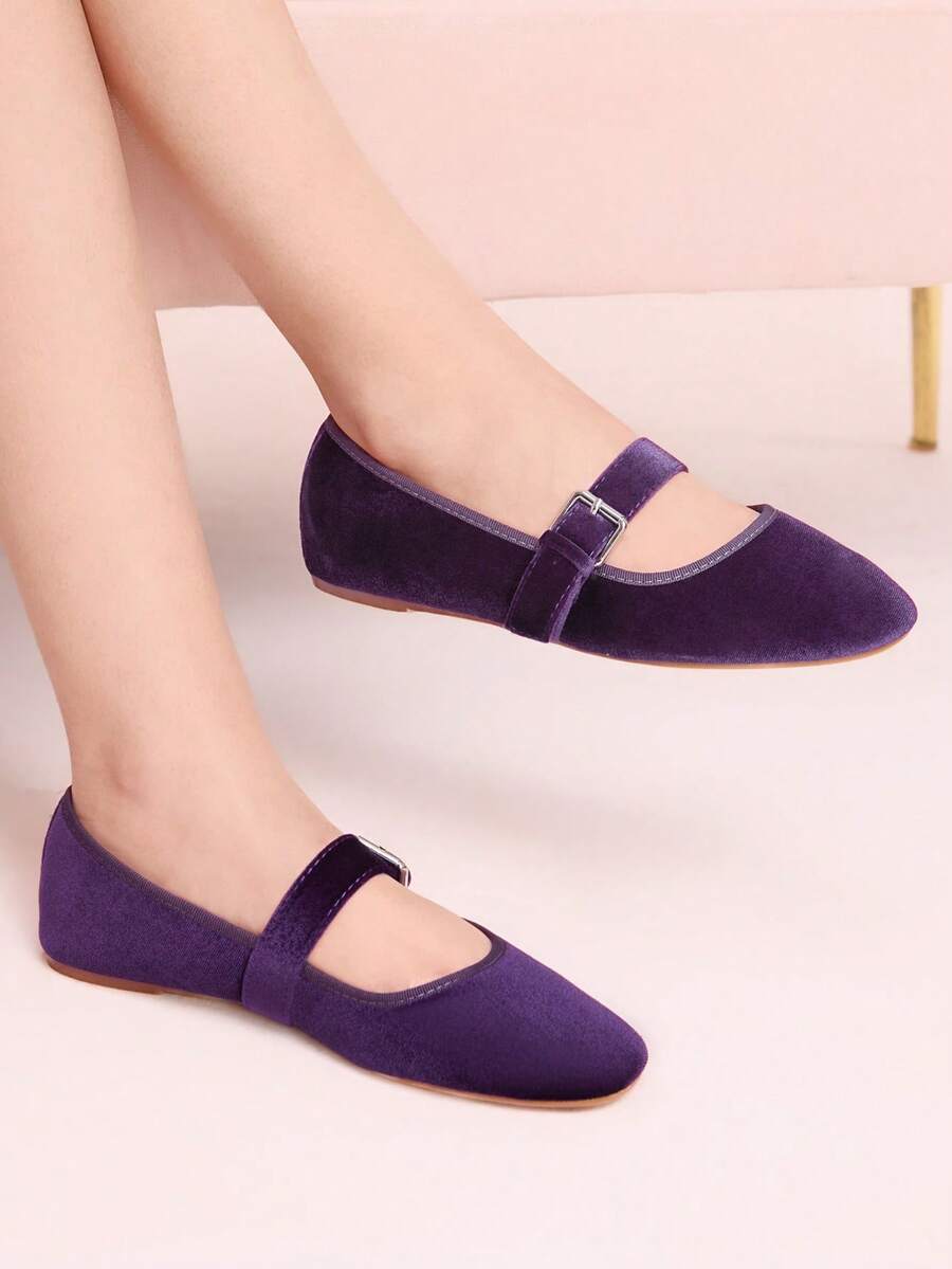 CUCCOO DOLLMOD Zapatos de mujer de terciopelo morado con punta redonda - Morado - Ver 1
