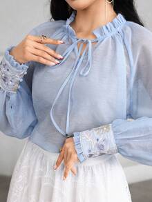Modelyn Áo kiểu nữ dáng rộng, cổ bèo nhún, tay phồng, thích hợp cho mùa xuân/hè. - Màu xanh lam - Xem 1