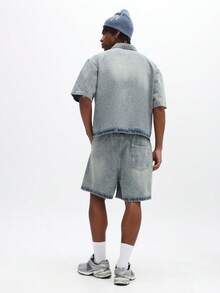 SUMWON Bộ đồ hai mảnh gồm áo polo và quần short denim, màu xanh nhạt, mài đá, phong cách vintage, thích hợp cho nam giới mùa hè. - Màu xanh lam - Xem 2