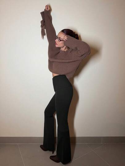 Abrilcols 黑色紧腰喇叭长裤和毛衣套装，适合年轻女性，适合通勤、居家和外出