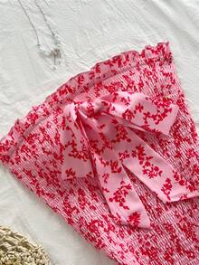 SHEIN Unity Vestido curto feminino de verão com estampa floral miúda, modelo tomara que caia, justo ao corpo, romântico e perfeito para férias. - Multicolorido - Ver 3