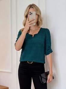 Miaspire 女士纯色V领褶皱衬衫，适合夏季、度假、外出休闲穿着，春夏皆宜 - 墨綠色 - 查看 4