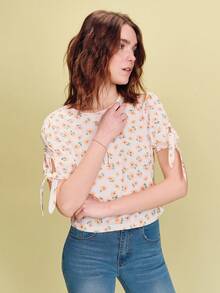 lacRébo Maglietta a maniche corte con stampa floreale, dettaglio con laccio sulla manica, top estivo con stampa ditsy, adatto per vacanze e picnic, nuova collezione abbigliamento estivo da donna - Multicolore - Visualizzare 4