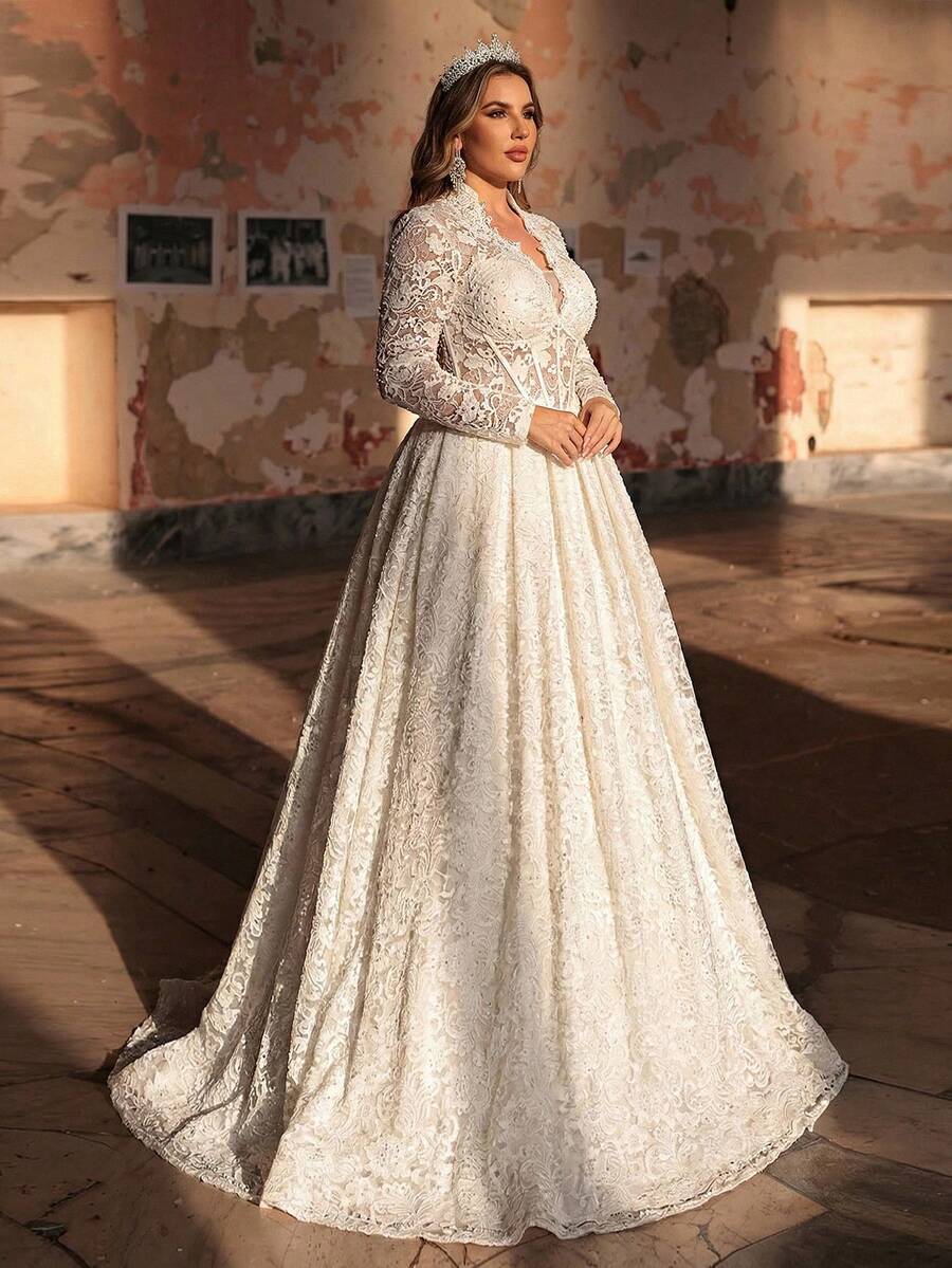 Aureia 大码优雅浪漫宫廷风白色长袖薄纱立领腰部鱼骨装饰奢华法式蕾丝拼接A字婚纱 - 白色 - 查看 1