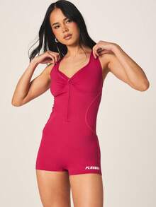 Missguided x Playboy Bộ áo liền quần thể thao ôm sát, khóa kéo phía trước, phần ngực nhún bèo và dây đeo chéo phía sau. - Ngọn lửa đỏ tươi - Xem 1