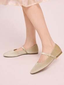 CUCCOO DOLLMOD Sepatu Flat Wanita Kasual Serbaguna untuk Perjalanan Sehari-hari, Cocok untuk Natal dan Musim Semi. - Krem. - View 5