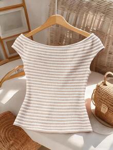 GlowEve Women's Khaki Pineapple Jacquard Off-Shoulder Ruffle Fitted Summer New Fashionable Elegant T-Shirt - Khaki - View 2