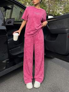 Muchica Bộ áo thun và quần dài in chữ màu hồng cánh sen kiểu dáng thường ngày dành cho nữ. - Màu Hồng Tươi - Xem 4