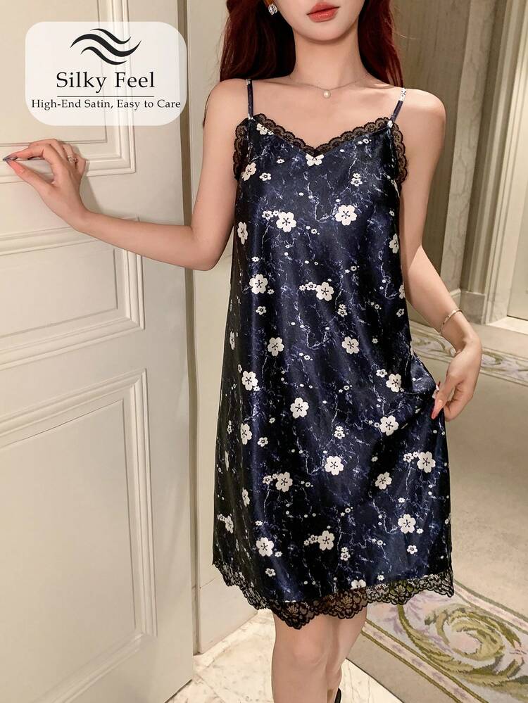 Summer Ditsy Floral Lace Patchwork Camisole Short Nightgown For Women