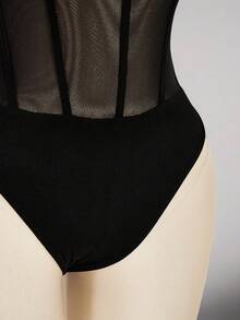 SHEIN ICON Bộ đồ liền thân cỡ lớn kiểu Y2K gợi cảm cổ chữ V bằng vải lưới khoét rỗng. - màu đen - Xem 7
