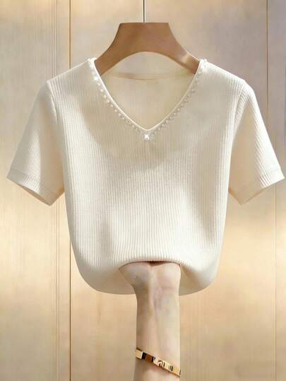 Franclia Stylish And Elegant V-Neck Short-Sleeved T-Shirt, Casual White Foam Top, Women's Summer T-Shirt, Summer Top, Women's Outdoor Top