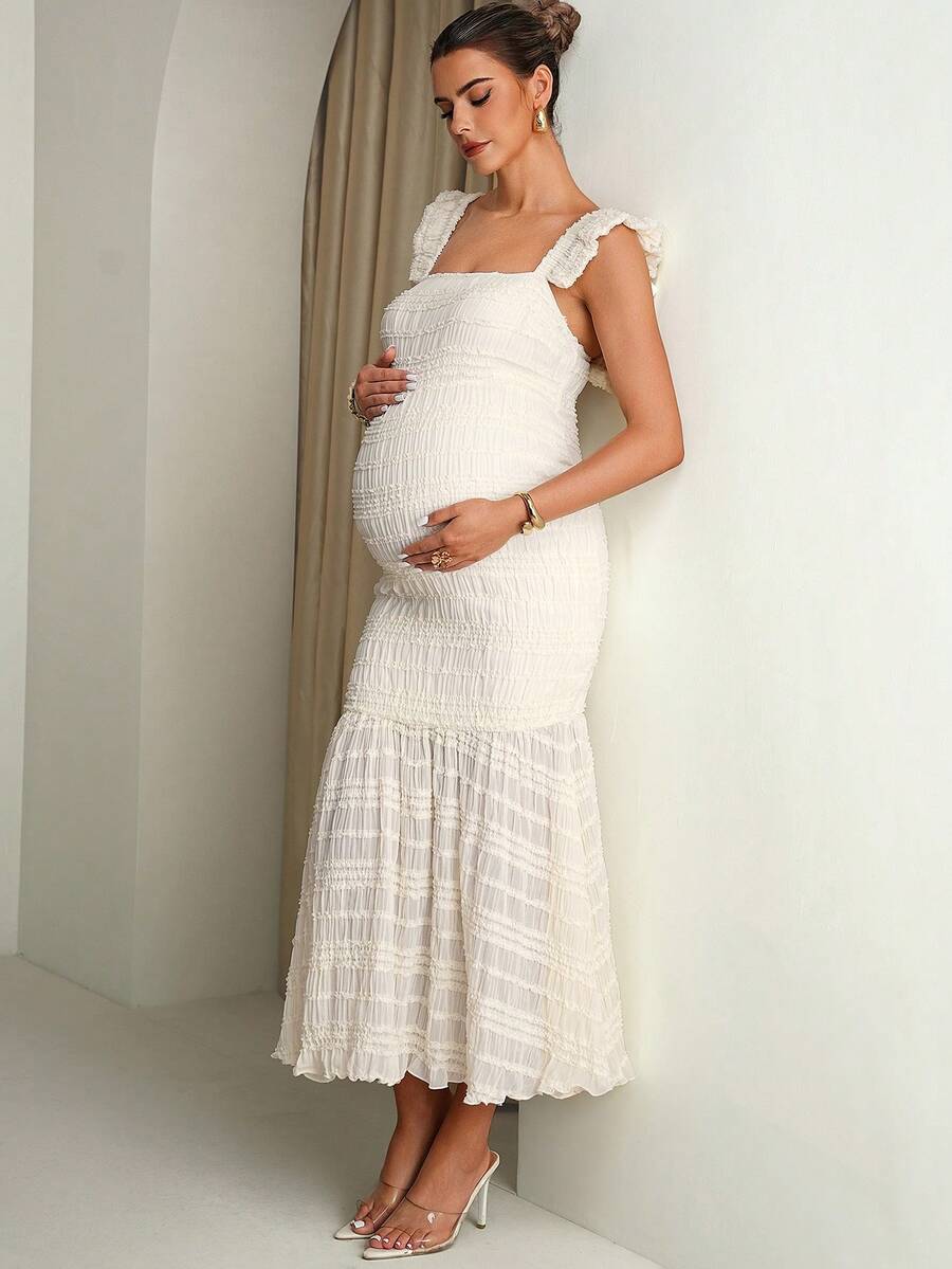 MaterniChic Đầm thanh lịch màu trơn trễ vai dáng đuôi cá dành cho bà bầu - Màu be - Xem 1