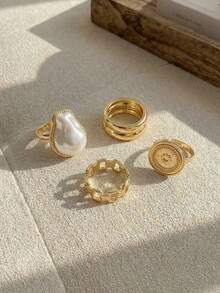 Resyla 4pcs/Set Fashionable Geometric Carved Faux Pearl Design Glossy Women's Ring Set - Yellow Gold - View 4