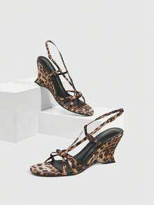 Women's Brown Leopard Print Satin Strappy Buckle Design Comfortable Round Toe Wedge Sandals - Leopard satin - View 2
