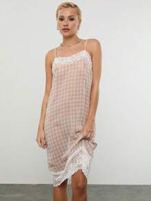 COUREZ Lace Cami Midi Dress In Check /Y2K Spring Clothes For Women Cute Lace Dress Pink Check Dress Midi Dresses Summer Party Outfits Going Out Outfits Vacation Outfits Holiday Dresses Summer Outfits Summer Holiday - Apricot - View 5