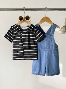 SHEIN Playful Pals 男婴休闲百搭舒适套装，包含一件披肩领条纹短袖T恤和一条可调节牛仔背带裤，适合通勤、上学、度假、运动、春夏季节穿着，尺码6个月至3岁，儿童服装，婴儿服装，幼儿T恤，幼儿背带裤 - 黑色 - 查看 8