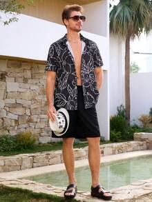 Manfinity CityGents Men's Single-Breasted Short Sleeve Casual Loose Shirt - Black and White - View 7