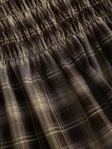 Sweetra Đầm nữ cổ yếm màu trắng phối nơ buộc tương phản, kiểu trễ vai tinh tế, viền bèo nhún, họa tiết kẻ caro dễ thương, kiểu 2 trong 1. - màu nâu - Xem 5