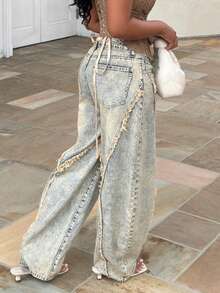 Alexandranx Women's Vintage Street Chic Distressed Frayed Hem Wide Leg Jeans - Medium Wash - View 4
