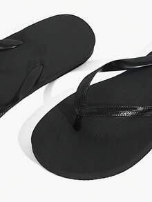 Grefit Women's Casual Everyday Flip Flops - Black - View 4