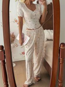 CottageSlumber Bộ đồ ngủ nữ in hình hoa anh đào lãng mạn, cổ chữ V, cài cúc, họa tiết thỏ. - Nhiều màu - Xem 6