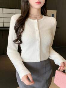 DAZY 2 piezas Conjunto de Top Corto y Cárdigan Blanco Esponjoso de Moda para Mujer en Otoño/Invierno, Ajuste Slim de Ropa Deportiva de Manga Larga - Beis - Ver 7