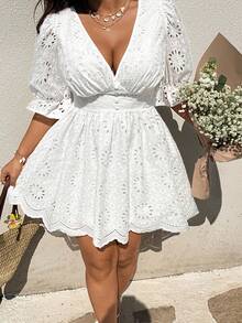 Sunnyshic Vestido de manga abullonada con cuello en V, talla grande, con bordado, textura y botones en la cintura, corte evasé, dulce y elegante para primavera/verano, citas, fiestas - Blanco - Ver 1