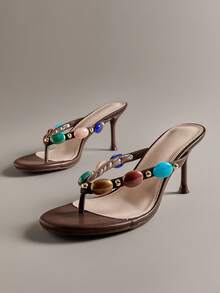 Hauture Sandales à talons stilettos à bride en T ornées de pierres précieuses pour femmes - Bout rond en PU chocolat. Style rétro chic, glamour rétro coloré pour les soirées. - Marron fonçé - Voir 5