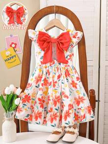 SHEIN Elladie kids 女童春夏新款休闲时尚连衣裙，红色花卉数码印花图案，圆领无袖荷叶袖，后背镂空设计，红色3D蝴蝶结装饰，腰部褶皱荷叶边下摆，适合年轻女孩穿着，可爱舒适。 - 橘色 - 查看 5