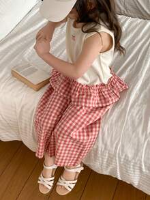 DAZY Bộ đồ thường ngày cho bé gái, gồm áo thun cổ tròn in hình quả anh đào, viền bèo nhún và quần ống rộng. - Đỏ - Xem 5