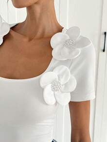 Almamuse Women's T-Shirt, Fashionable Casual Plain White Tee, Minimalist Design, Suitable For Vacation, Creative Layering - White - View 2