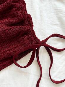 Soleia 女士复古度假风V领露背系带修身撞色上衣搭配低腰褶皱抽绳短裤两件套，适合派对、圣诞节、约会、夜店、海滩、邮轮、下午茶、波西米亚风、度假、秋季等场合。 - 酒紅色 - 查看 5