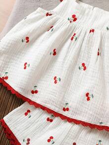 LMoss Kids Bộ đồ 2 món cho bé gái, gồm áo vest và quần short dệt kim cổ vuông, viền bèo nhún, in hình quả anh đào. - Nhiều màu - Xem 5