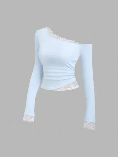 Sweetra American Sexy Lace Patchwork Oblique Shoulder Slim Fit Asymmetrical Hem High-End Blouse For Women, Autumn/Winter