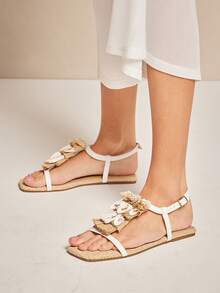 SHUZIA Sandal Datar Kasual Nyaman Wanita dengan Hiasan Kerang - Putih - View 2