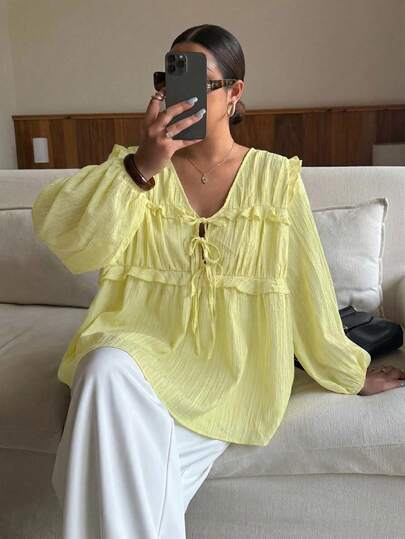 Dripcurv Plus-Size Women's Black V-Neck Casual Lantern Sleeve YellowTop, Loose-Fitting Everyday Vacation Style