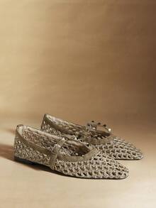 Rosivie Women's Rivet Design Fashionable Elegant Pointed Toe Shoes - Champagne - View 4