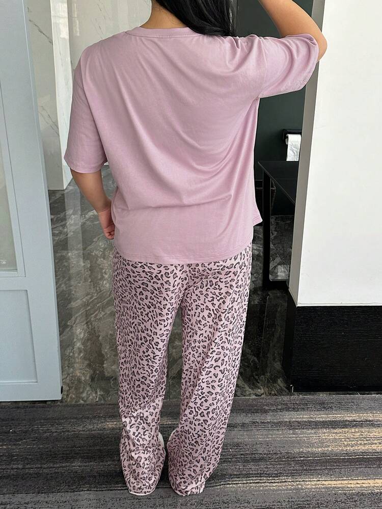 Dazy Plus 2pcs Solid Color Short Sleeve Top And Leopard Print Long Pants Pajama Set, Plus Size Women, Spring/Summer