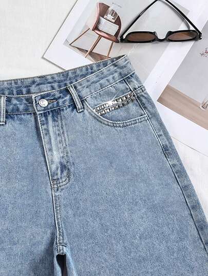 SHEIN Fashionable Casual Studded Women's Straight Leg Denim Shorts