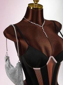 SHEIN PETITE CURVE Plus Size Solid Color Spaghetti Strap Sleeveless Bodysuit With Boning, Fitted & Sexy - Black - View 3