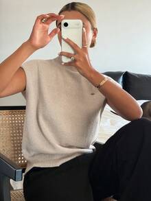 DAZY 女士立领修身无袖针织毛衣 - 卡其色 - 查看 10